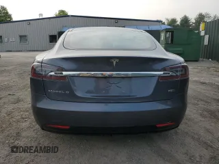 2018 Tesla Model S 75D with VIN 5YJSA1E20JF283959, listed as a Copart auction lot 59386465 with 75,078 mi miles and Salvage title. Bid and sale history available at DreamBid. Image 6.