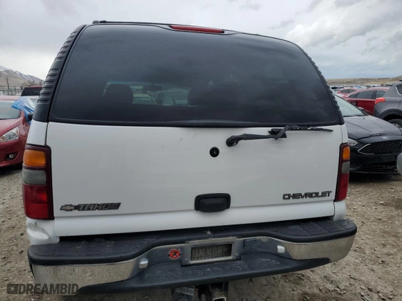 2001 Chevrolet Tahoe LS with VIN 1GNEK13TX1J290830, listed as a Copart auction lot 48331455 with 218,034 mi miles and Salvage Title. Bid and sale history available at carsss.com. Image 6.