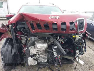 2019 Jeep Cherokee Latitude Plus with VIN 1C4PJLLBXKD278488, listed as a IAAI auction lot 41750218 with 83,203 mi miles. Bid and sale history available at carsss.com. Image 18.