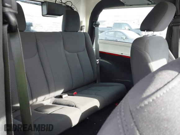 2018 Jeep Wrangler Willys Wheeler W с VIN 1C4AJWAG9JL906972, выставлен на аукционе IAAI как лот 41431236 с пробегом 57 682 миль миль и . История ставок и продаж доступна на DreamBid. Изображение 8.