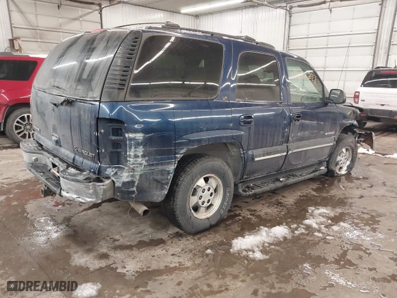 2001 Chevrolet Tahoe LS with VIN 1GNEK13TX1R108982, listed as a IAAI auction lot 41622297 with 202,013 mi miles. Bid and sale history available at carsss.com. Image 4.