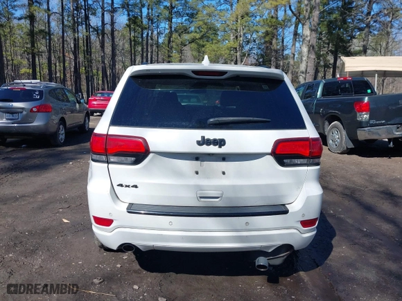 2015 Jeep Grand Cherokee Altitude with VIN 1C4RJFAG4FC924869, listed as a IAAI auction lot 41656444 with 112,786 mi miles. Bid and sale history available at carsss.com. Image 16.