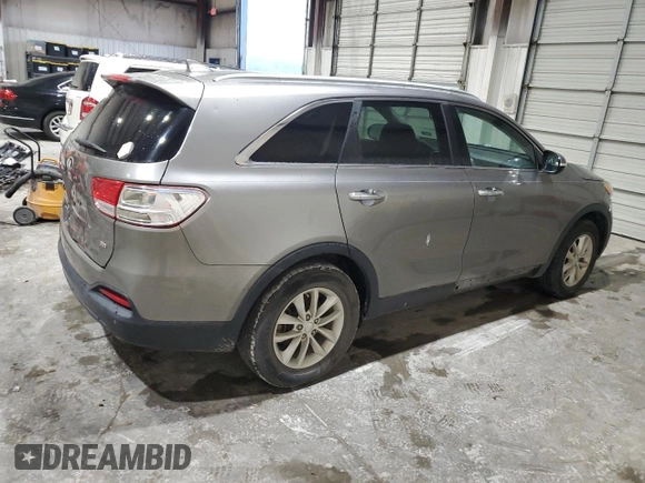 2016 Kia Sorento LX with VIN 5XYPG4A32GG036478, listed as a Copart auction lot 55138305 with 137,940 mi miles and Clean Title. Bid and sale history available at carsss.com. Image 3.