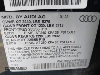 2023 Audi Q5 Premium Plus z VIN WA1BBAFY9P2085449, wystawiony jako IAAI lot #41508525 z przebiegiem 11 225 mil mil oraz . Historia ofert i sprzedaży dostępna na DreamBid. Obrazek 9.