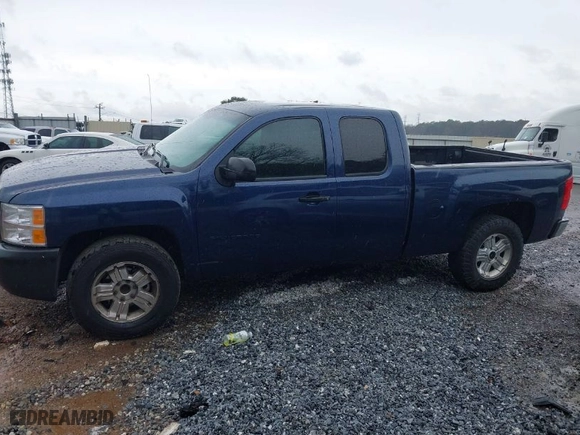 2012 Chevrolet Silverado 1500 Work Truck with VIN 1GCRCPEX3CZ132554, listed as a IAAI auction lot 41765903 with 359,681 mi miles. Bid and sale history available at carsss.com. Image 14.