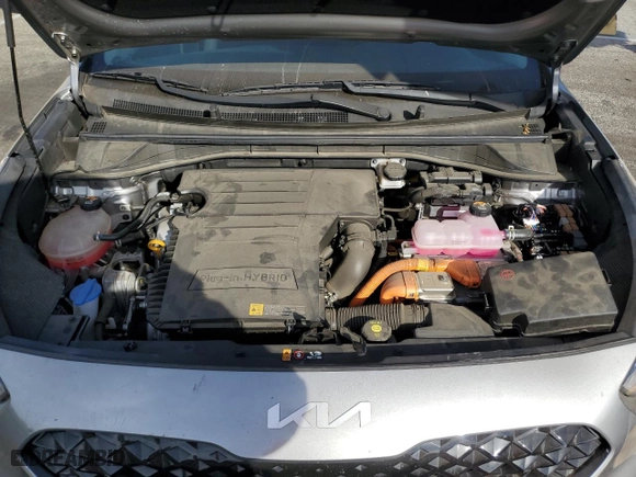 2022 Kia Niro Plug-In Hybrid LXS with VIN KNDCM3LD8N5546105, listed as a Copart auction lot 75826614 with 60,814 mi miles and Salvage Title. Bid and sale history available at carsss.com. Image 11.