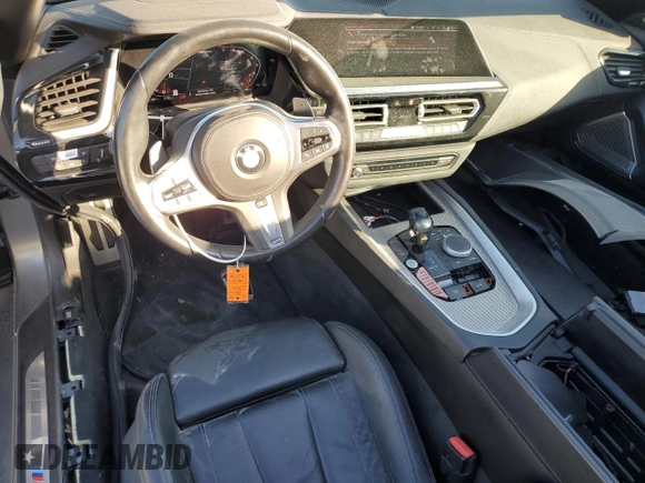 2020 BMW Z4 sDriveM40i z VIN WBAHF9C0XLWW63754, wystawiony jako Copart lot #82302734 z przebiegiem 28 156 mil mil oraz Szkody całkowita. Historia ofert i sprzedaży dostępna na DreamBid. Obrazek 8.