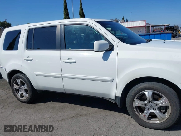 2013 Honda Pilot EX-L with VIN 5FNYF3H59DB023268, listed as a IAAI auction lot 41820375 with 157,097 mi miles. Bid and sale history available at carsss.com. Image 13.