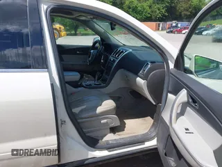 2008 GMC Acadia SLT1 z VIN 1GKER237X8J230560, wystawiony jako IAAI lot #42341077 z przebiegiem 219 282 mil mil oraz . Historia ofert i sprzedaży dostępna na DreamBid. Obrazek 5.