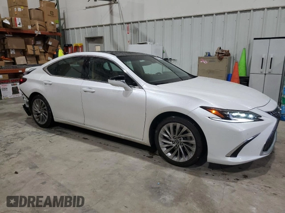 2022 Lexus ES with VIN 58AFZ1B10NU136757, listed as a Copart auction lot 85436704 with 55,491 mi miles and Salvage Title. Bid and sale history available at carsss.com. Image 4.