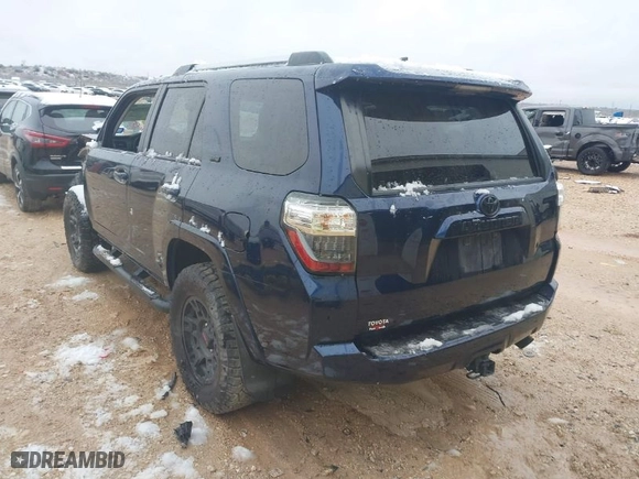 2020 Toyota 4Runner SR5 with VIN JTEBU5JR1L5805614, listed as a IAAI auction lot 41295454 with 50,385 mi miles. Bid and sale history available at carsss.com. Image 3.
