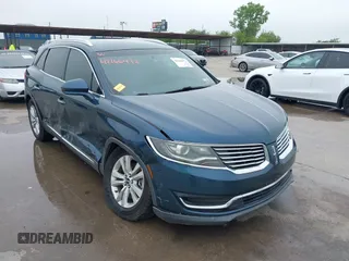 2016 Lincoln MKX Premiere z VIN 2LMTJ6JR6GBL55175, wystawiony jako IAAI lot #42166472 z przebiegiem 108 995 mil mil oraz . Historia ofert i sprzedaży dostępna na DreamBid. Obrazek 1.