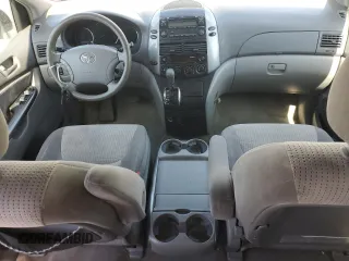 2007 Toyota Sienna CE with VIN 5TDZK23C57S010839, listed as a Copart auction lot 55300715 with 161,568 mi miles and Clean Title. Bid and sale history available at carsss.com. Image 8.
