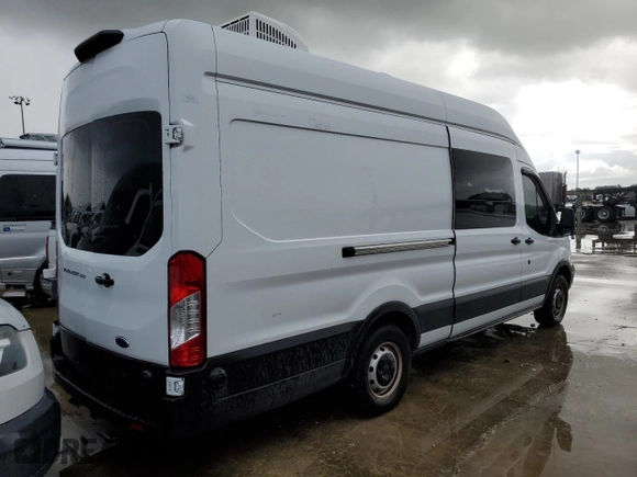 2019 Ford Transit с VIN 1FTYR3XM8KKA82456, выставлен на аукционе Copart как лот 75088664 с пробегом Не указан миль и Списание • Salvage title. История ставок и продаж доступна на DreamBid. Изображение 3.