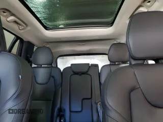 2025 Volvo XC90 Core с VIN YV4M12PJ6S1337310, выставлен на аукционе Copart как лот 46470055 с пробегом 8 940 миль миль и Чистый • Clean title. История ставок и продаж доступна на DreamBid. Изображение 10.