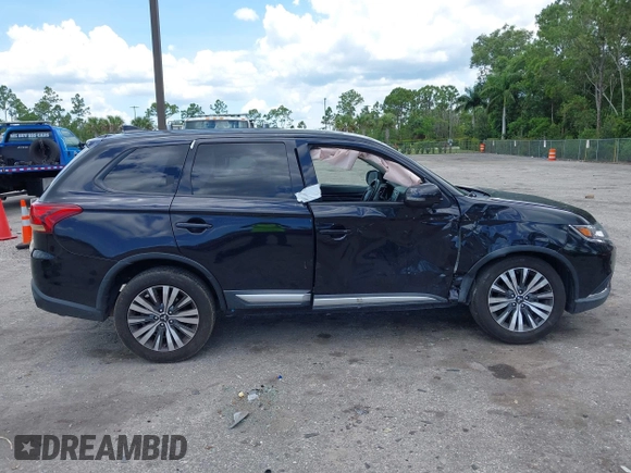 2019 Mitsubishi Outlander ES with VIN JA4AZ3A36KZ049555, listed as a IAAI auction lot 42567525 with 170,346 mi miles and . Bid and sale history available at DreamBid. Image 13.