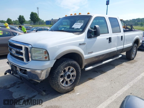 2005 Ford F-250 XL with VIN 1FTSW21PX5ED20841, listed as a IAAI auction lot 42530445 with 208,642 mi miles and . Bid and sale history available at DreamBid. Image 2.