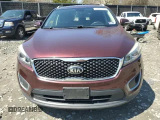 2017 Kia Sorento LX with VIN 5XYPG4A32HG260724, listed as a Copart auction lot 51065335 with 75,995 mi miles and Salvage Title. Bid and sale history available at carsss.com. Image 5.