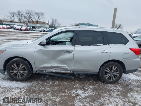 2017 Nissan Pathfinder SV z VIN 5N1DR2MN2HC687013, wystawiony jako IAAI lot #41362733 z przebiegiem 129 832 mil mil oraz . Historia ofert i sprzedaży dostępna na DreamBid. Obrazek 14.