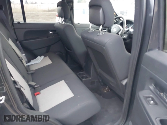 2010 Jeep Liberty Sport with VIN 1J4PN2GKXAW150483, listed as a IAAI auction lot 41769885 with 165,287 mi miles and . Bid and sale history available at DreamBid. Image 8.