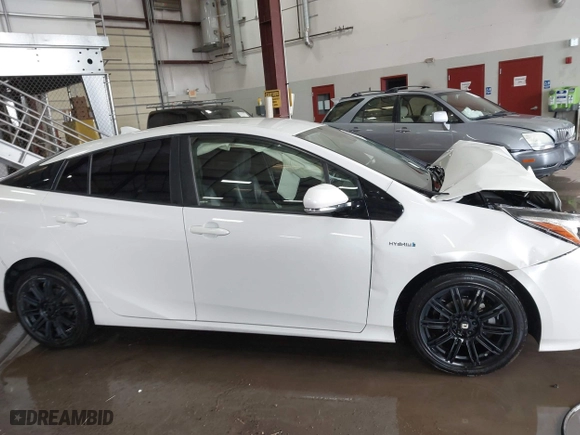 2016 Toyota Prius Four with VIN JTDKARFU2G3022921, listed as a IAAI auction lot 41714828 with 88,919 mi miles. Bid and sale history available at carsss.com. Image 12.