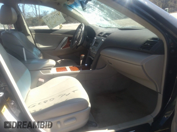 2009 Toyota Camry LE with VIN 4T1BK46K49U079726, listed as a IAAI auction lot 41715764 with 208,983 mi miles. Bid and sale history available at carsss.com. Image 5.