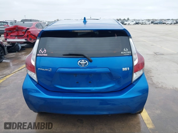 2015 Toyota Prius One with VIN JTDKDTB31F1582344, listed as a IAAI auction lot 41240729 with 190,763 mi miles and . Bid and sale history available at carsss.com. Image 17.