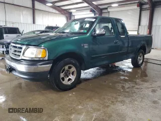 2000 Ford F-150 XL z VIN 1FTRX17LXYNC16252, wystawiony jako Copart lot #63235685 z przebiegiem Nie podano mil oraz Szkoda całkowita • Salvage title. Historia ofert i sprzedaży dostępna na DreamBid. Obrazek 1.