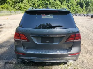 2018 Mercedes-Benz GLE 350 z VIN 4JGDA5HB6JB200366, wystawiony jako Copart lot #62200145 z przebiegiem 68 299 mil mil oraz Szkoda całkowita • Salvage title. Historia ofert i sprzedaży dostępna na DreamBid. Obrazek 6.