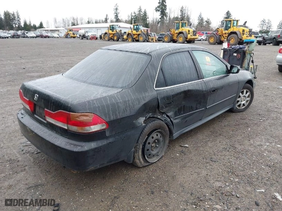 2002 Honda Accord Sdn SE with VIN 1HGCG66802A158278, listed as a IAAI auction lot 41645469 with 264,329 mi miles. Bid and sale history available at carsss.com. Image 4.