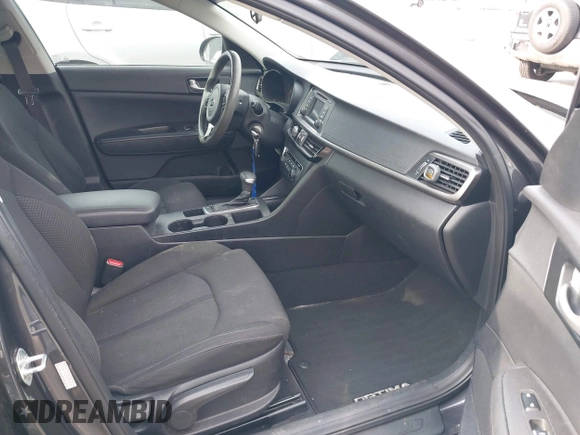 2016 Kia Optima LX with VIN KNAGT4L33G5107444, listed as a IAAI auction lot 41971006 with 174,997 mi miles. Bid and sale history available at carsss.com. Image 5.