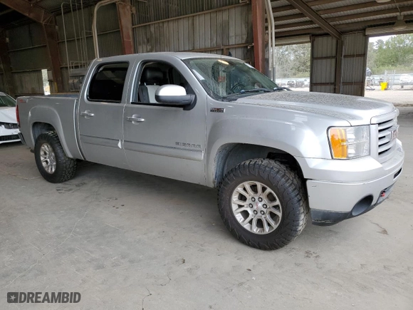 2013 GMC Sierra 1500 SLT with VIN 3GTP2WE24DG103610, listed as a Copart auction lot 77355784 with 278,236 mi miles and Salvage Title. Bid and sale history available at carsss.com. Image 4.