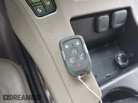 2019 GMC Yukon XL SLT with VIN 1GKS2GKCXKR359166, listed as a IAAI auction lot 40546837 with Not provided miles and . Bid and sale history available at DreamBid. Image 11.