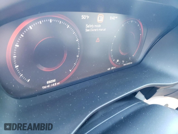 2019 Volvo XC40 Momentum z VIN YV4162XZ0K2004248, wystawiony jako Copart lot #67980802 z przebiegiem 69 296 mil mil oraz . Historia ofert i sprzedaży dostępna na DreamBid. Obrazek 9.