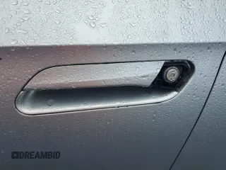 2021 Volkswagen ID.4 Pro S z VIN WVGTMPE25MP028423, wystawiony jako Copart lot #47427535 z przebiegiem Nie podano mil oraz Szkoda całkowita • Salvage title. Historia ofert i sprzedaży dostępna na DreamBid. Obrazek 9.