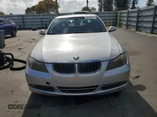 2006 BMW 3 Series 325i with VIN WBAVB13546PT16625, listed as a Copart auction lot 52096215 with 175,383 mi miles and Salvage Title. Bid and sale history available at carsss.com. Image 5.