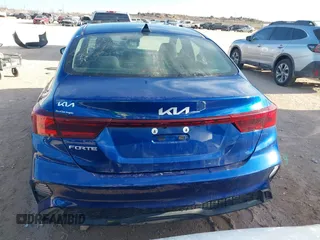 2024 Kia Forte LXS with VIN 3KPF24AD2RE749898, listed as a IAAI auction lot 41620623 with 4,378 mi miles and . Bid and sale history available at DreamBid. Image 16.