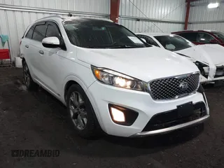 2016 Kia Sorento SX with VIN 5XYPKDA58GG173425, listed as a IAAI auction lot 42267608 with 136,362 mi miles and . Bid and sale history available at DreamBid. Image 1.