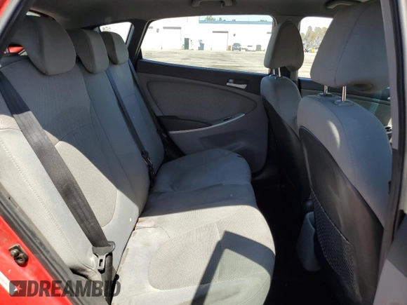 2014 Hyundai Accent GS z VIN KMHCT5AE8EU156715, wystawiony jako Copart lot #58159135 z przebiegiem 183 247 mil mil oraz Czysty tytuł • Clean title. Historia ofert i sprzedaży dostępna na DreamBid. Obrazek 10.