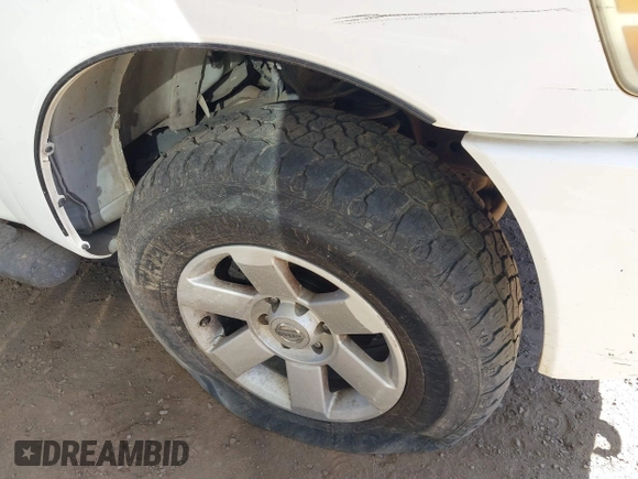 2005 Nissan Titan LE with VIN 1N6AA07B35N545772, listed as a IAAI auction lot 41695580 with Not Provided miles. Bid and sale history available at carsss.com. Image 6.