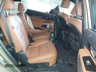 2024 Kia Telluride EX X-Line z VIN 5XYP3DGC6RG485412, wystawiony jako IAAI lot #41352835 z przebiegiem 19 613 mil mil oraz . Historia ofert i sprzedaży dostępna na DreamBid. Obrazek 8.