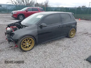 2010 Volkswagen GTI z VIN WVWEV7AJ9AW171447, wystawiony jako IAAI lot #41819084 z przebiegiem 142 270 mil mil oraz . Historia ofert i sprzedaży dostępna na DreamBid. Obrazek 2.
