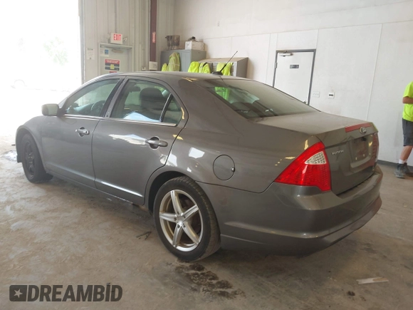 2010 Ford Fusion SE with VIN 3FAHP0HA8AR356540, listed as a IAAI auction lot 42758970 with 221,615 mi miles and . Bid and sale history available at DreamBid. Image 3.