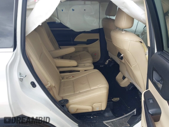 2016 Toyota Highlander Limited with VIN 5TDDKRFH2GS353523, listed as a IAAI auction lot 42440458 with 149,977 mi miles and . Bid and sale history available at DreamBid. Image 8.