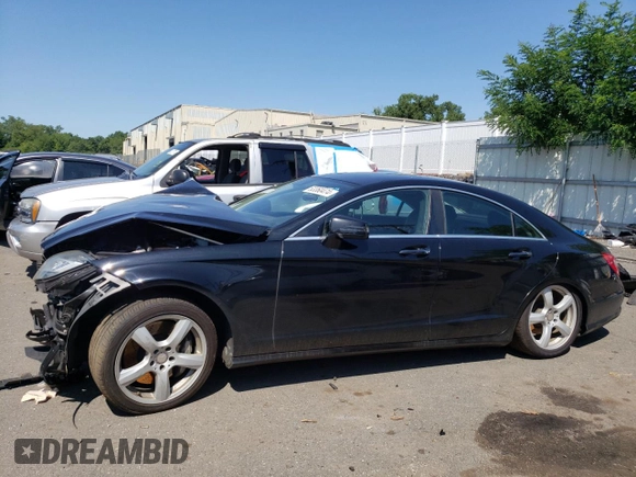 2014 Mercedes-Benz CLS-Class CLS 550 with VIN WDDLJ9BB9EA082802, listed as a Copart auction lot 63360474 with 84,508 mi miles and Salvage Title. Bid and sale history available at carsss.com. Image 1.