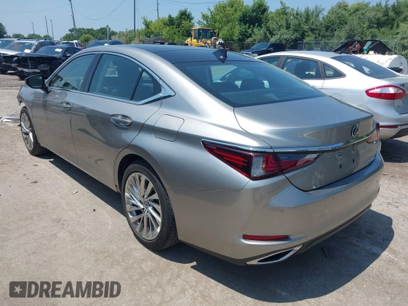 2020 Lexus ES 350 Luxury with VIN 58AEZ1B13LU074652, listed as a IAAI auction lot 42661429 with 21,906 mi miles and . Bid and sale history available at DreamBid. Image 3.