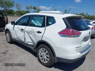 2016 Nissan Rogue S with VIN KNMAT2MT5GP614099, listed as a IAAI auction lot 42044016 with 15,563 mi miles. Bid and sale history available at carsss.com. Image 3.