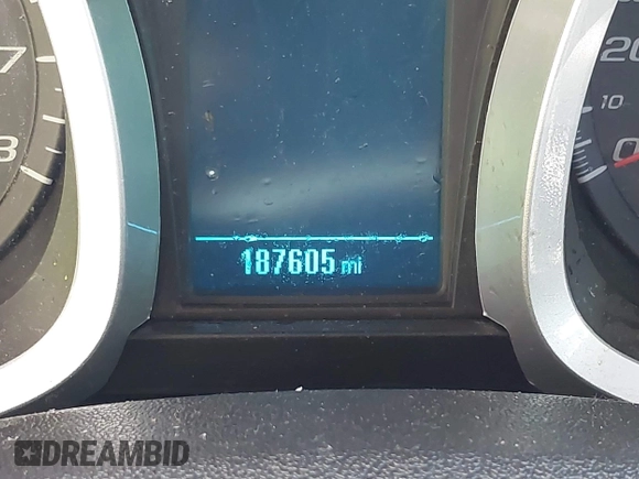 2015 Chevrolet Equinox LT z VIN 2GNFLFEK5F6207599, wystawiony jako IAAI lot #42305158 z przebiegiem 187 605 mil mil oraz . Historia ofert i sprzedaży dostępna na DreamBid. Obrazek 15.