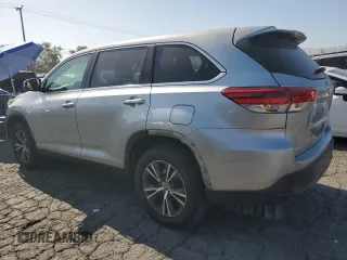 2019 Toyota Highlander LE with VIN 5TDZZRFH6KS350151, listed as a Copart auction lot 60683445 with 57,853 mi miles and Salvage title. Bid and sale history available at DreamBid. Image 2.