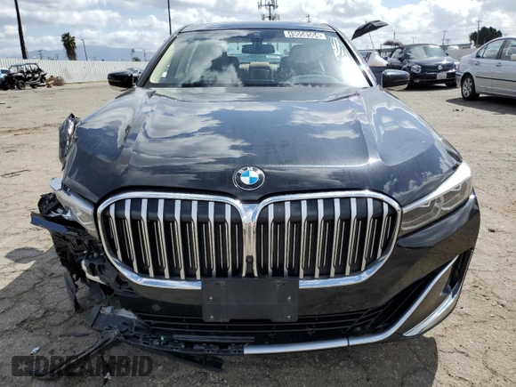 2022 BMW 7 Series 740i xDrive with VIN WBA7T4C05NCH98218, listed as a Copart auction lot 49058504 with 32,198 mi miles and . Bid and sale history available at DreamBid. Image 5.